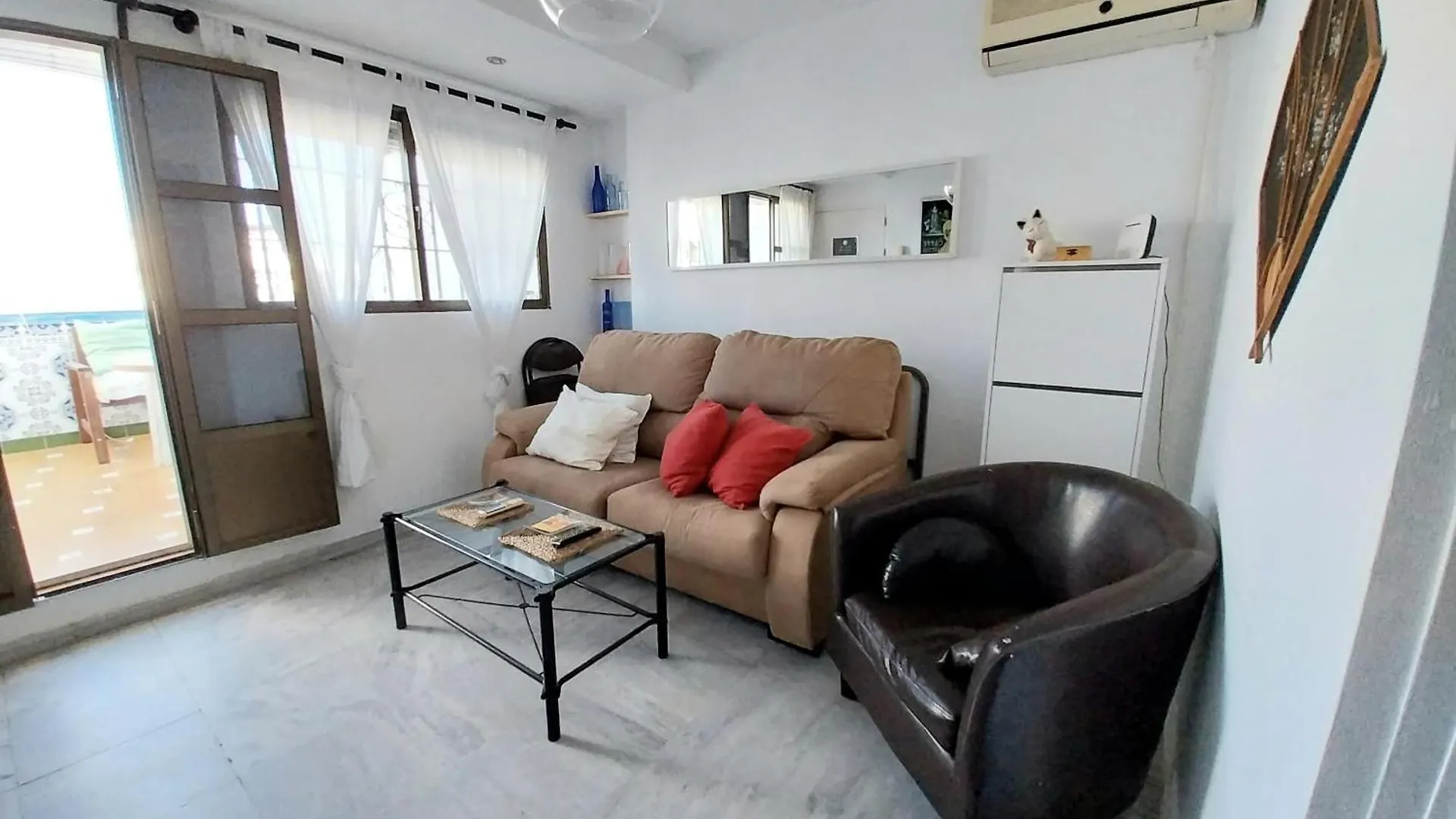 Top Atico Estudio Plaza Del Arenal - Terraza Con Vistas contacts