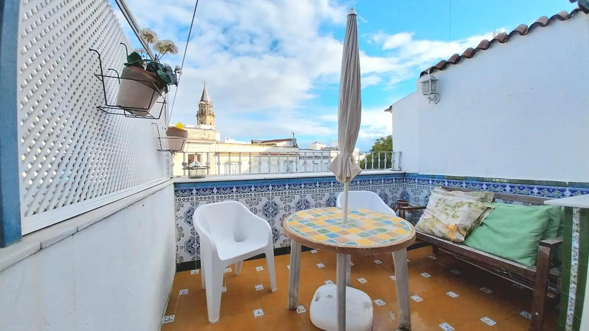 Top Atico Estudio Plaza Del Arenal - Terraza Con Vistas Jerez de la Frontera 0*,  Spanien